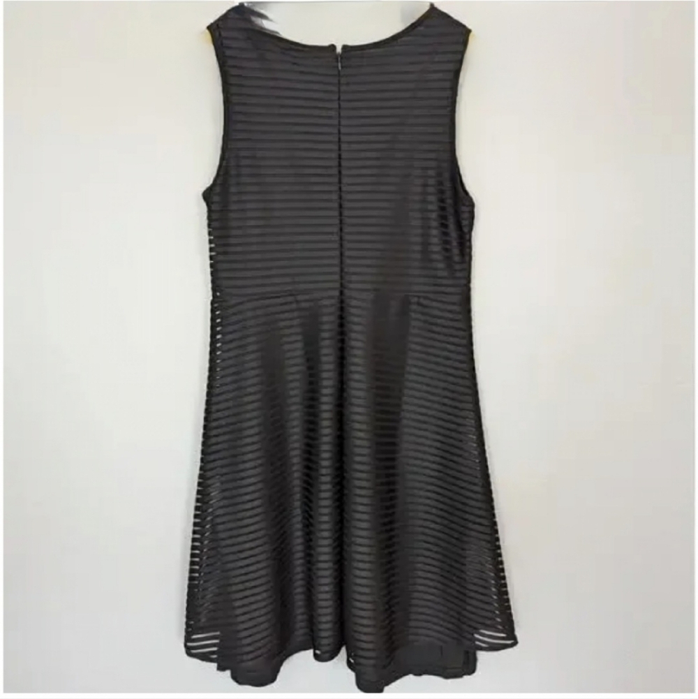 41 Hawthorn Marina Dress - Picture 7 of 15